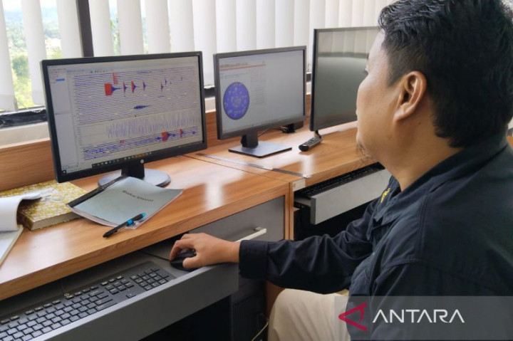 Gempa Tak Pengaruhi Aktivitas Vulkanik di Gunung Ciremai