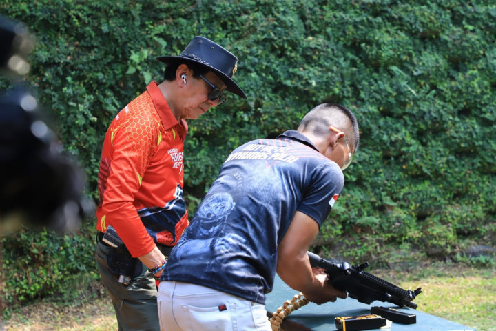 Yasonna Ajak Mengenang Perjuangan Pahlawan Lewat Kejuaraan Menembak