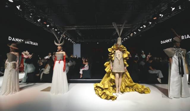 Danny Satriadi Kenalkan Batik Kalimantan Tengah dan Kerajinan Rotan di JF3