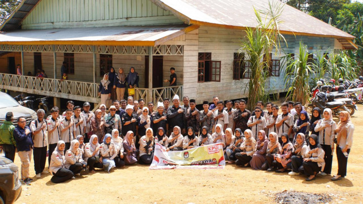 Tingkatkan Partisipasi Pemilih, KPU Riau Gandeng Suku Talang Mamak pada Pilkada Serentak 2024