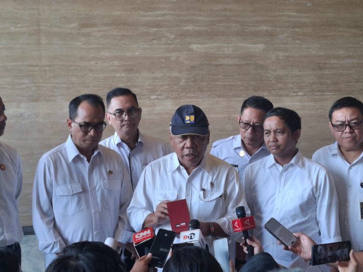 Rapat Perdana dengan OIKN di Istana Garuda, Presiden Tekankan Kepentingan Masyarakat