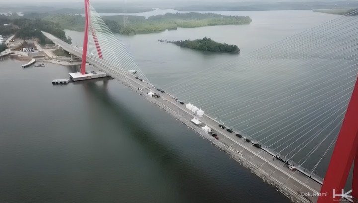 Jembatan Pulau Balang Bikinan Hutama Karya Buka Konektivitas di IKN