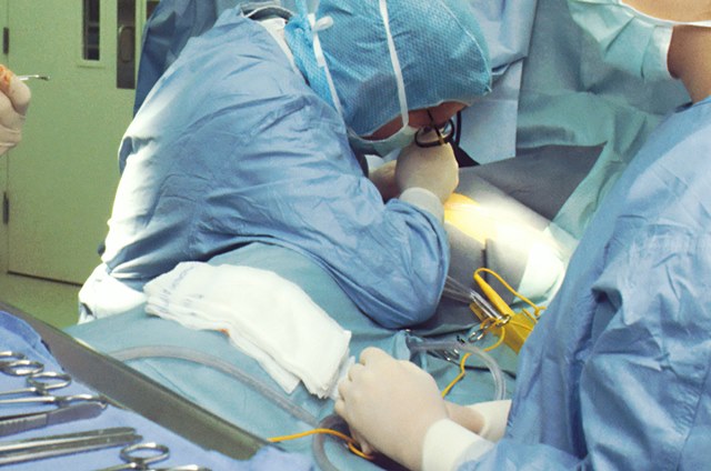 Klinik Sedot Lemak Tewaskan Selebgram di Depok? Ini Risiko Sedot Lemak yang Perlu Diketahui