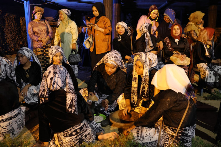 Festival Biduk Gedang Perkenalkan Rumah Tuo Bangunan Tradisional Masyarakat Merangin