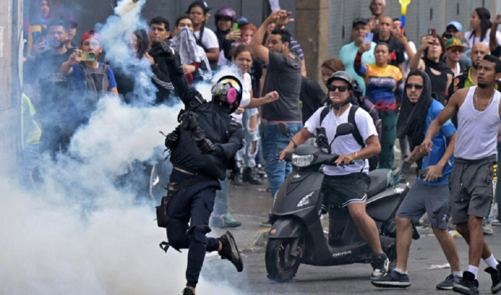 Protes Hasil Pemilu Venezuela, Demonstran Serukan Keruntuhan Rezim Maduro