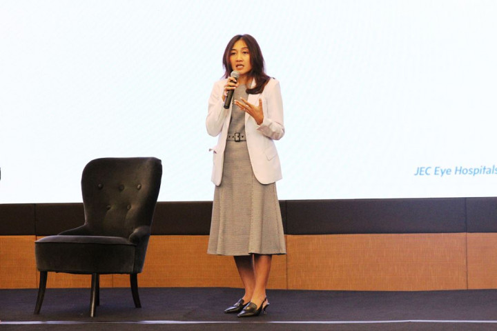 Waspada Mata Kering pada Anak, Kurang Berkedip karena Menatap Layar Terlalu Lama