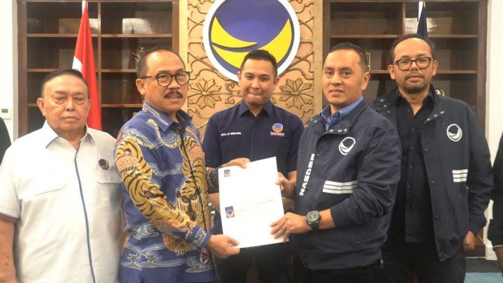 Pilkada Sulbar, NasDem Resmi Usung Suhardi Duka-Salim Mengga