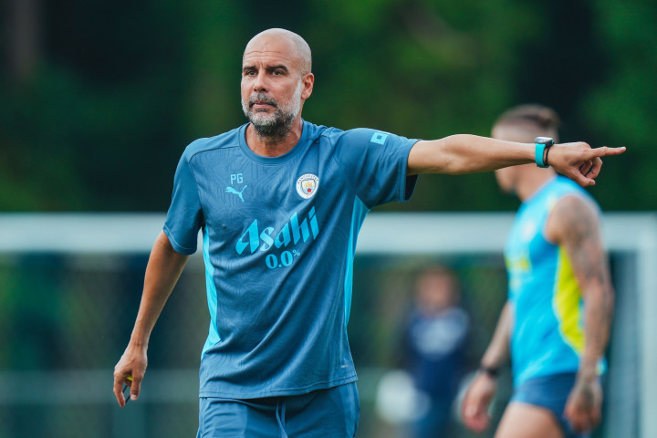 Guardiola Nantikan Keputusan Alvarez