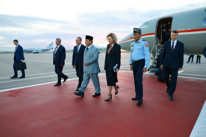 Tiba di Rusia, Prabowo Dijadwalkan Ketemu Putin Hari Ini