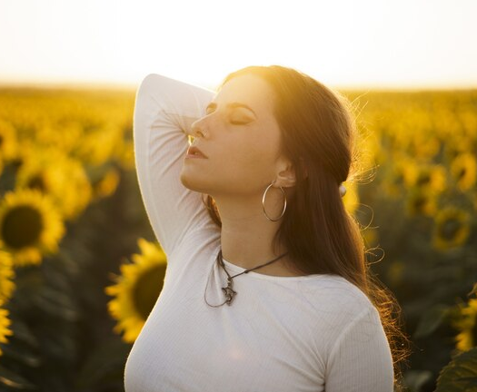 Waspada Keracunan Sinar Matahari! Ini Gejala, Dampak dan Penanganan yang Tepat