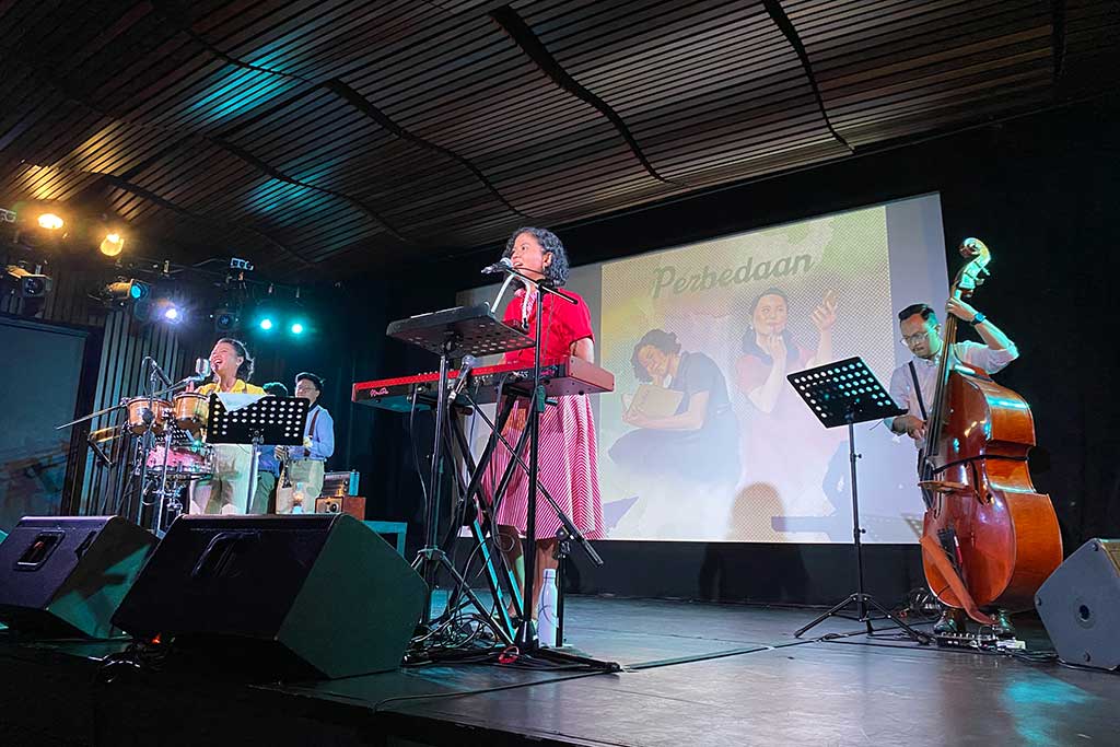 Showcase Dengarkanlah Radio NonaRia (Foto: Shindu/Medcom)