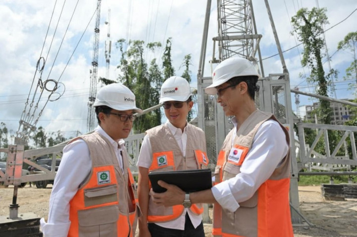 Berita Teknologi Terpopuler, Salesforce hingga Literasi Keuangan