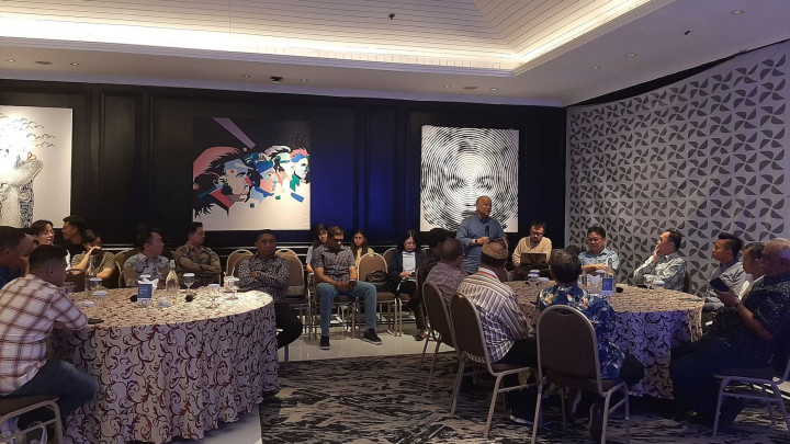 Pengusaha Tekstil di Jabar Menjerit, Ilham Habibie Soroti Aturan Impor