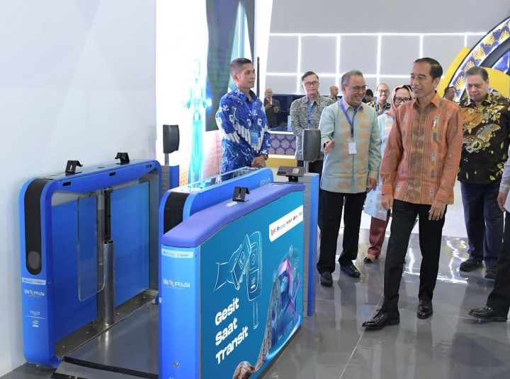 Membidik Peluang Besar Pembayaran Digital dari Transportasi Umum
