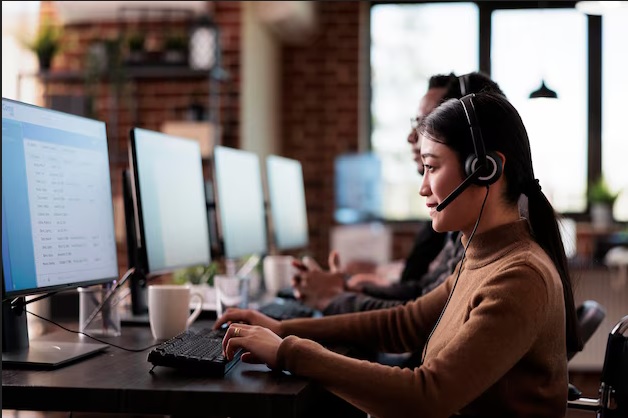 Apa Itu Telemarketing? Simak Pengertian, Tugas dan Perannya dalam Perusahaan