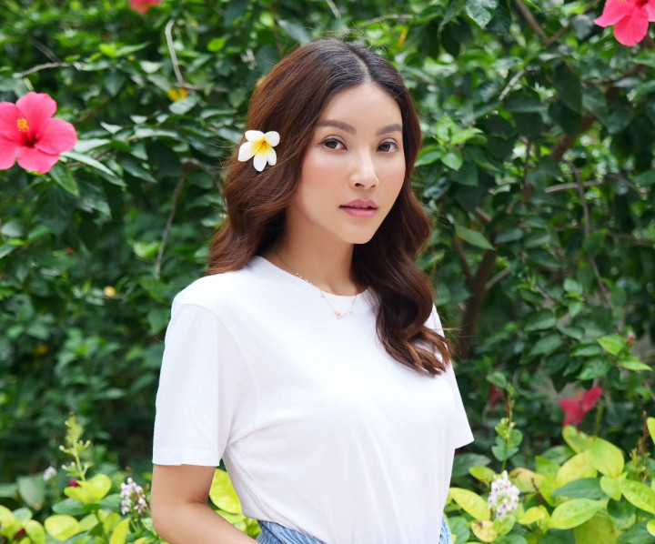 Bukan karena Diceraikan Ruben Onsu, Ini Pemicu Sarwendah Operasi Plastik