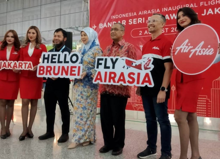 Terbang Perdana AirAsia Rute Jakarta-Brunei Tanpa Transit, Hanya 2,5 Jam!