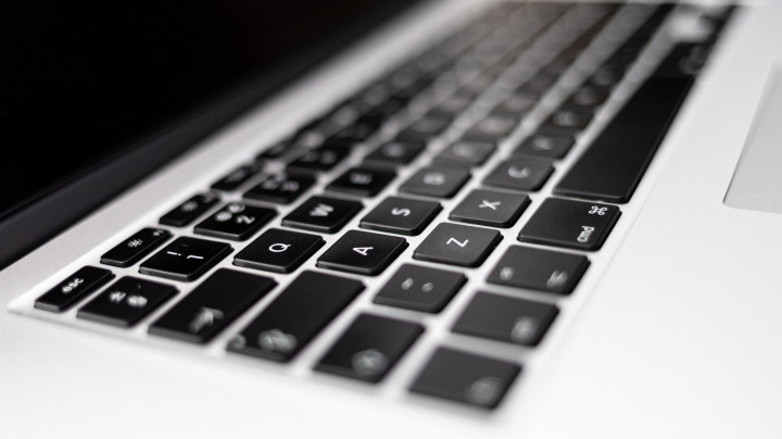 Apple Bayarkan Ganti Rugi Keyboard MacBook yang Bermasalah