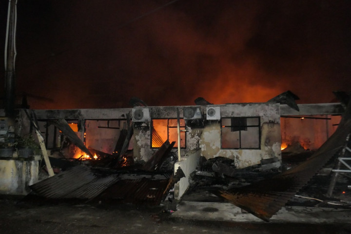 12 Rumah Asrama Polisi di Banda Aceh Kebakaran