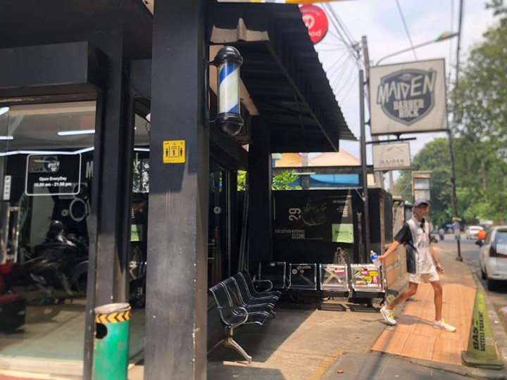 Viral Tukang Cukur di Bekasi Dikeroyok 5 Pemuda