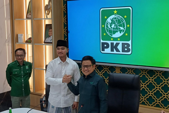 Kaesang Sambangi Markas PKB
