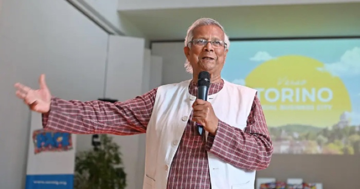 Demonstran Bangladesh Ingin Peraih Nobel Muhammad Yunus Pimpin negara