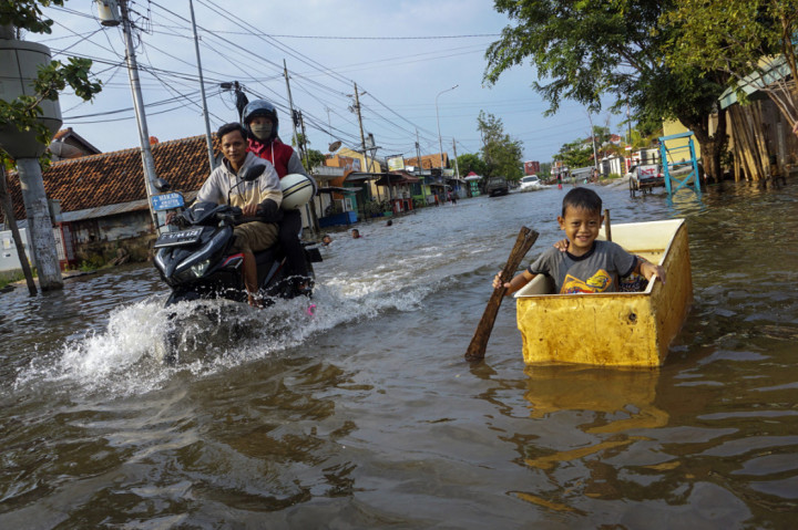 Warga Pekalongan Ingin Wali Kota Hasil Pilkada 2024 Bisa Atasi Banjir Rob