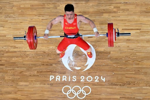 Lifter Li Fabin Kembali Pecahkan Rekor Dunia