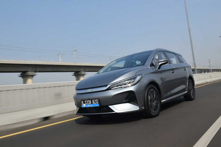 Cita Rasa Mobil Mewah di MPEV BYD M6, Susah Nyari Minusnya!