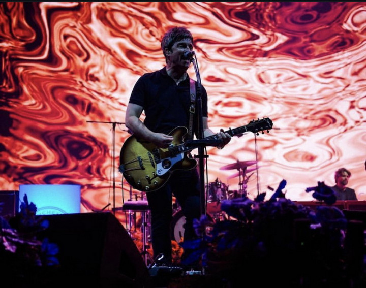 Tegas! Noel Gallagher Pastikan Belum Ada Rencana Reuni Oasis