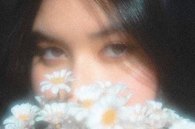 Stephanie Poetri Rilis 