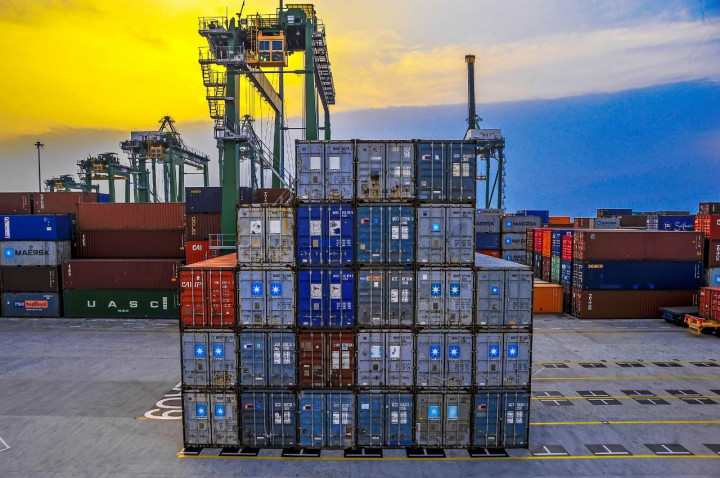 Ramai Impor Ilegal, Presiden Jokowi Sudah Wanti-wanti Sejak Lama