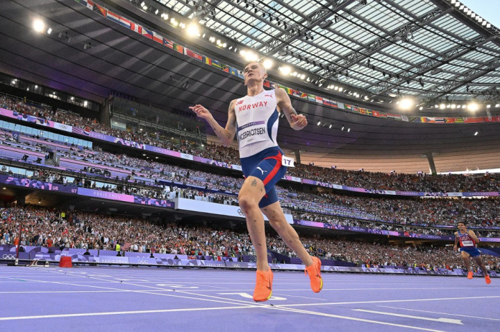Jakob Ingebrigtsen Rajai Lari 5.000 Meter Putra
