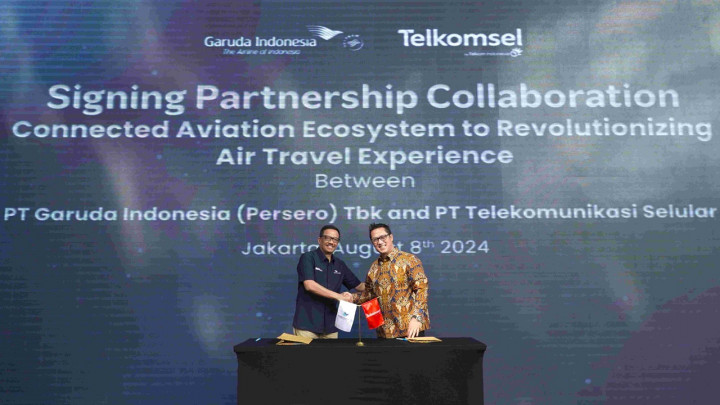 Garuda Indonesia Hadirkan Paket RoaMax Telkomsel di FlyGaruda