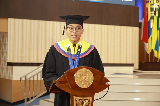 Kisah I Gede Wahyudi, Penerima KIP-K yang Jadi Wisudawan Terbaik FKH Unair