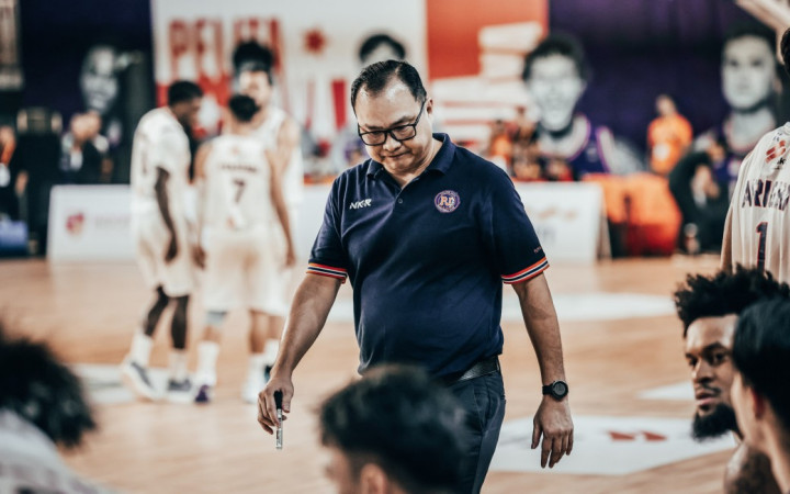 Coach Ahang Rasakan Perbedaan Signifikan dengan Dua Tim Juara Pelita Jaya