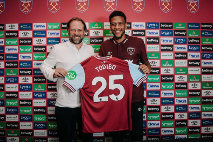 Proyek Ambisius West Ham Yakinkan Todibo Bergabung
