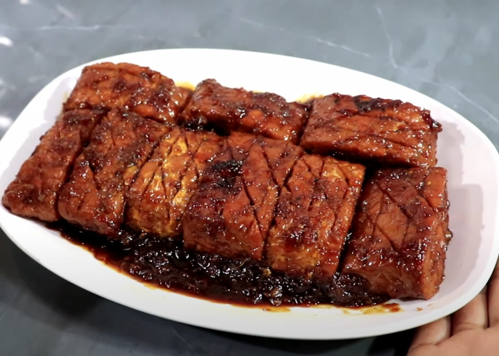 Tempe Bacem Basah, foto: YouTube Dapur Bu Yun