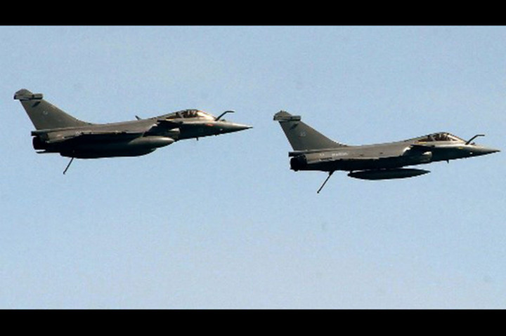 Dua Jet Tempur Prancis Tabrakan di Udara, Dua Pilot Tewas