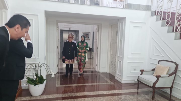 Ini Baju Adat yang Dipakai Wapres Ma'ruf Amin di Sidang Tahunan MPR 2024