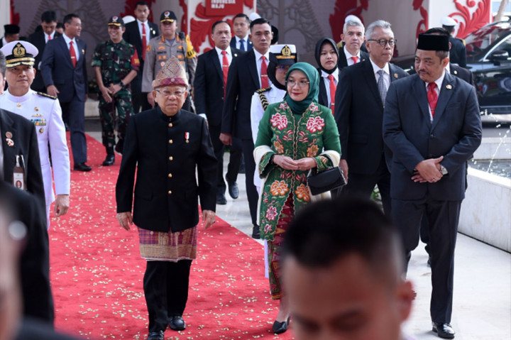 Wapres Pakai Baju Adat Palembang di Sidang Tahunan MPR