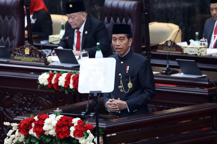 Empat Kali Permohonan Maaf Jokowi di Sidang Tahunan MPR