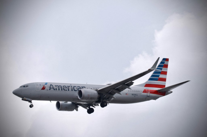 American Airlines Hentikan Penerbangan dari dan ke Israel