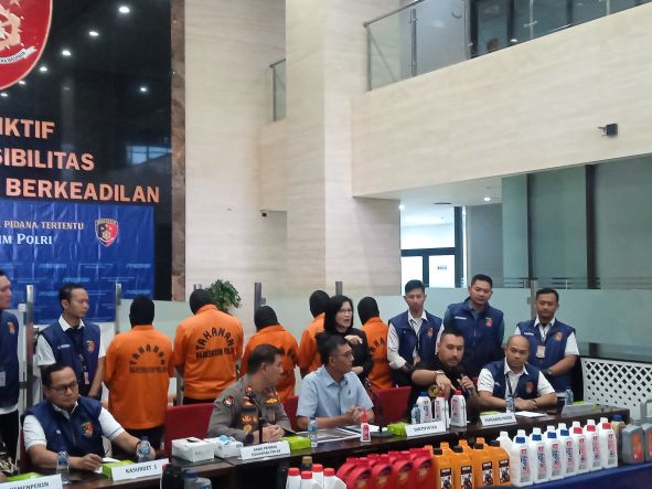 Vonis Ringan Terdakwa Pemalsuan Oli di Gresik Dinilai Janggal