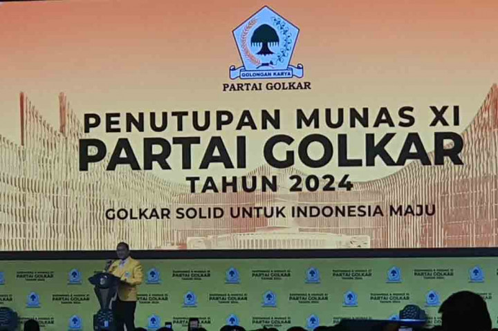 Bahlil ke Jokowi Berkemeja Kuning: Saya Pikir Kader Baru Golkar