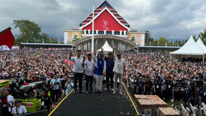 Warga Polman Antusias Hadiri Deklarasi Bebas Manggazali-Siti Rahmawati