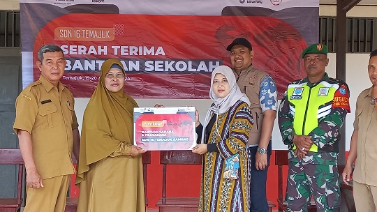 Telkom University Dukung Ratusan Siswa di 3T Raih Pendidikan Berkualitas