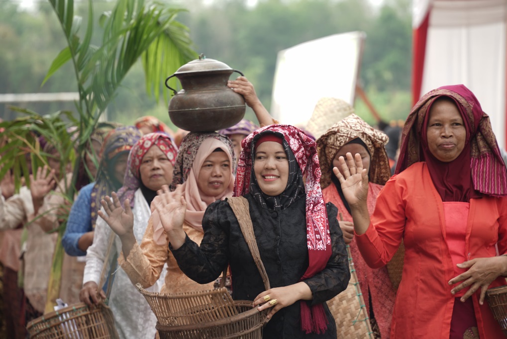 Festival Sidang Balai Rawat Lingkungan Lewat Kearifan Lokal