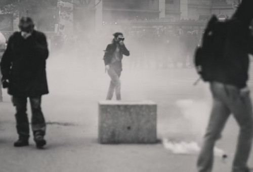 Tips Jika Terpapar Gas Air Mata saat Unjuk Rasa, Segera Lakukan 5 Hal Ini