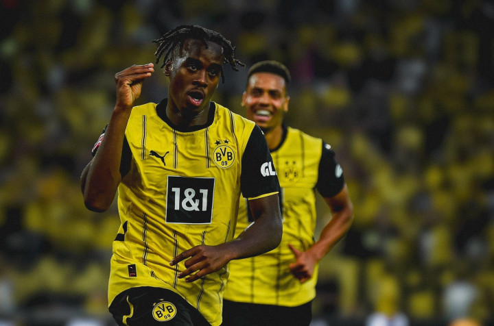 Bynoe-Gittens Bantu Dortmund Jinakkan Frankfurt